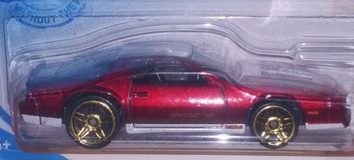 Hot Wheels Camaro Lot of 4 '85 Iroc-Z, '69 Camaro, '69 Camaro, '12 ZL1 Concept - Picture 3 of 10