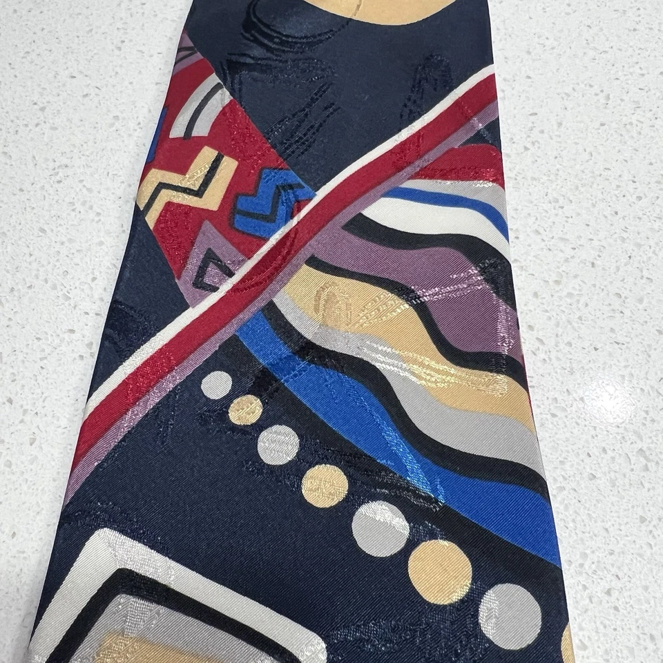 Corbata abstracta vintage Ketch para hombre años 80 roja amarilla azul 54”x3,75” poliéster Foto 3 de 4