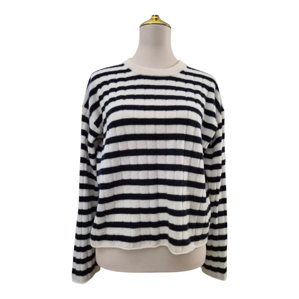 Suéter Velvet by Graham & Spencer Abi 100 % cachemir para mujer pequeño azul crema  Foto 2 de 4