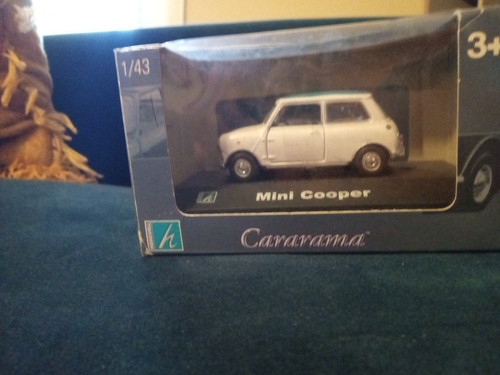 Cararama Mini Cooper 1/43 White Diecast Model - Picture 1 of 4