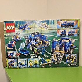 LEGO Alien Conquest: Earth Defense HQ (7066) Complete W/Minifigures, Inst. & Box