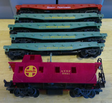 SIX CAR HO SCALE UNIT TRAIN - FLAT CARS - FOR PARTS OR REPAIR - LOT MM