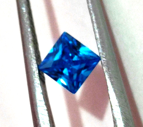 Certified 4 mm Natural Excellent Quality Blue Topaz Princes Cut Loose Gemstone - Picture 6 of 7