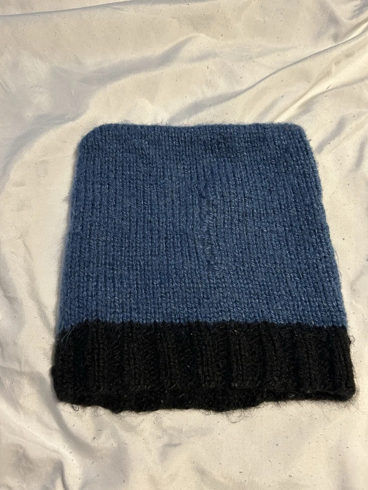 Chapéu azul de malha Batman Youth com uma aposta na frente e recortes para os olhos - Imagem 3 de 3