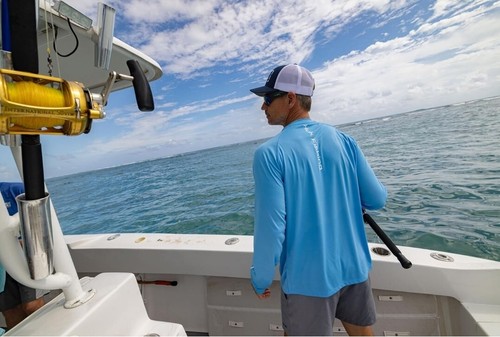 Medium Men's Pursuit Vented Long Sleeve 30 UPF Fishing Shirt Marolina Blue 438 - Picture 13 of 18