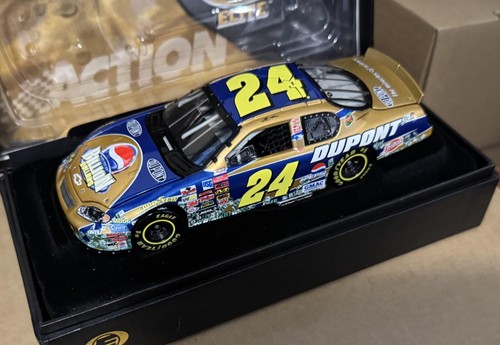 2004 Jeff Gordon Dupont Pepsi Billion Dollar RCCA Elite 1:32 scale car - Picture 2 of 3