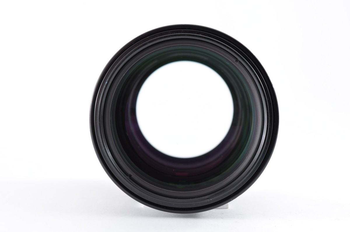 Nikon Ai-s AIS NIKKOR 135mm f/2.8 MF Wide Angle Lens Excellent++++