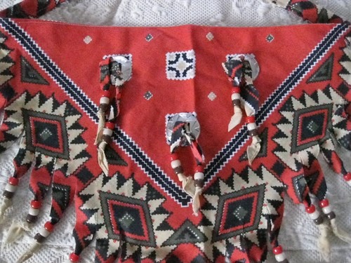 Bufanda vintage con flecos y cuentas pañuelo cuello envoltura occidental hecha a mano suroeste nueva - Imagen 4 de 4