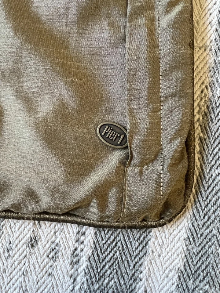 Pier 1串珠枕套,2 件套,白色带棕色奖章串珠,18 — 第 4/4 张图片