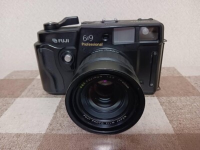 Fujifilm Fuji GW690iii, 6x9 Medium Format Film Camera, 90mm Fujifilm Fuji GW690iii, 6x9 Medium Format Film Camera, 90mm