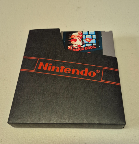 Super Mario Bros. / Duck Hunt NES Authentic, very clean