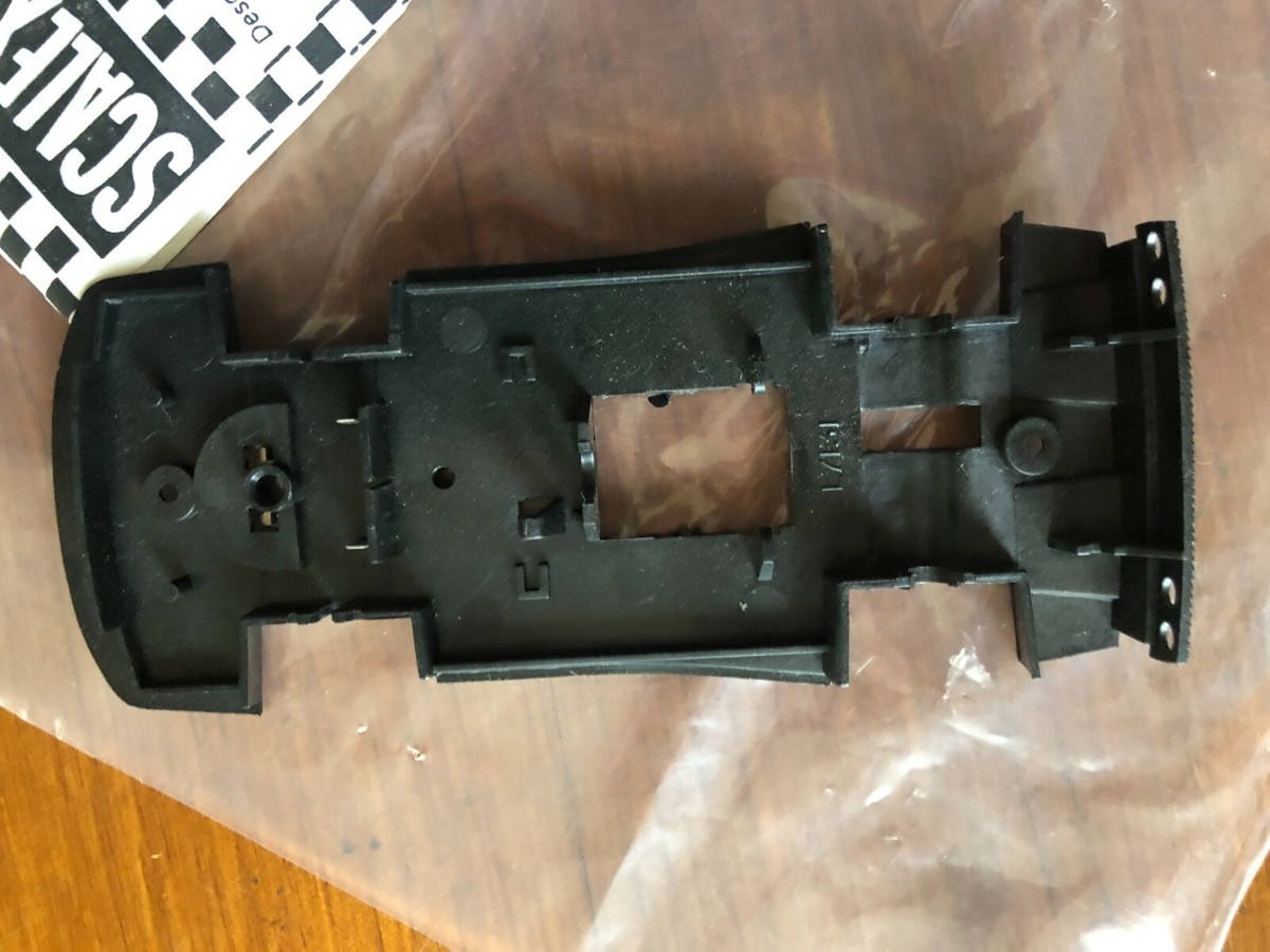 Lot De 6 Châssis Scalextric Ferrari F40 Années 90 - Échelle 1/32 - Neufs Pour Collection Ou Pièces