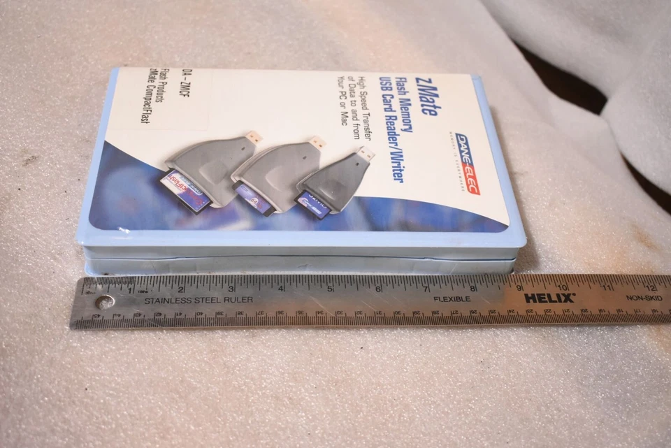 DANE-ELEC ZMATE DA-ZMCF FLASH MEMORY USB CARD READER/WRITER - Image 4 of 4