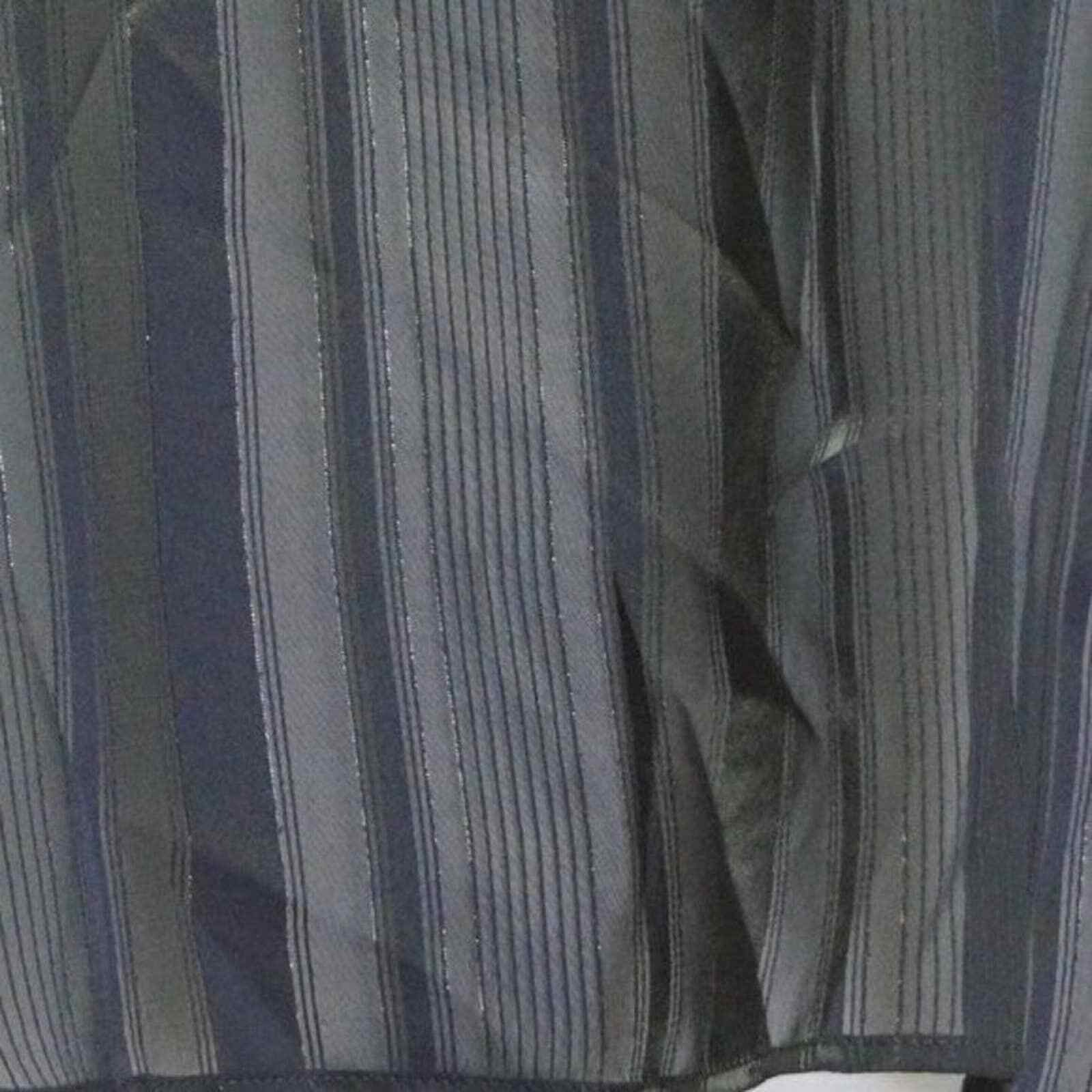 Picture 3 of 8