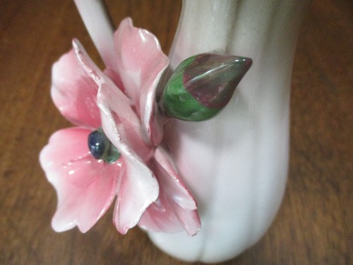 Brocca vintage "nuova capodimonte" alta 7 5/8" rosa marrone floreale multicolore marrone - Foto 4 di 11