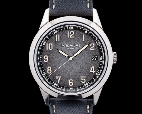 Patek Philippe 5226G-001 Calatrava 18K White Gold Charcoal Textured Dial