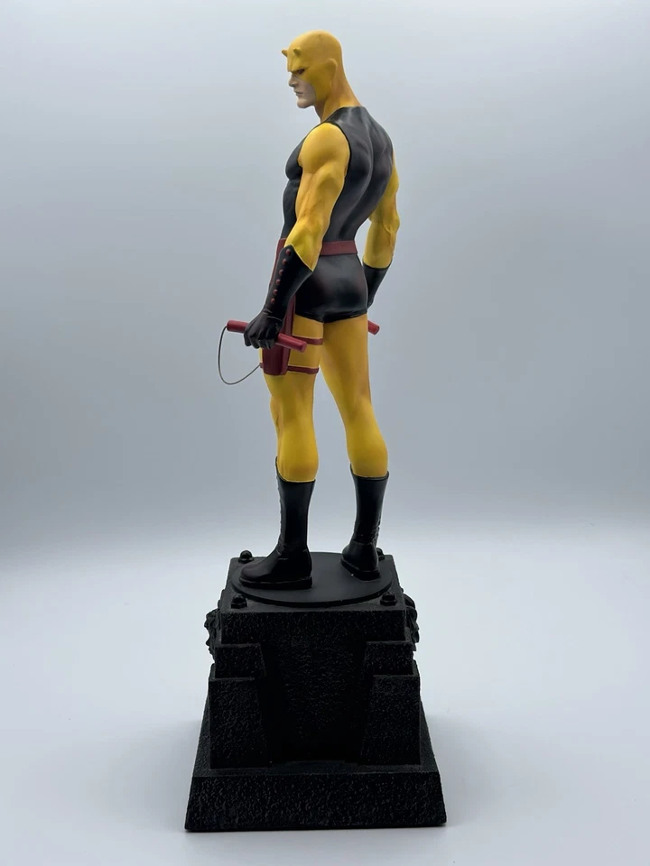 BOWEN DESIGNS TEMERARIO AMARILLO TAMAÑO COMPLETO ESTATUA PINTADA (MARVEL, 1998) #1023/2000 Foto 3 de 4