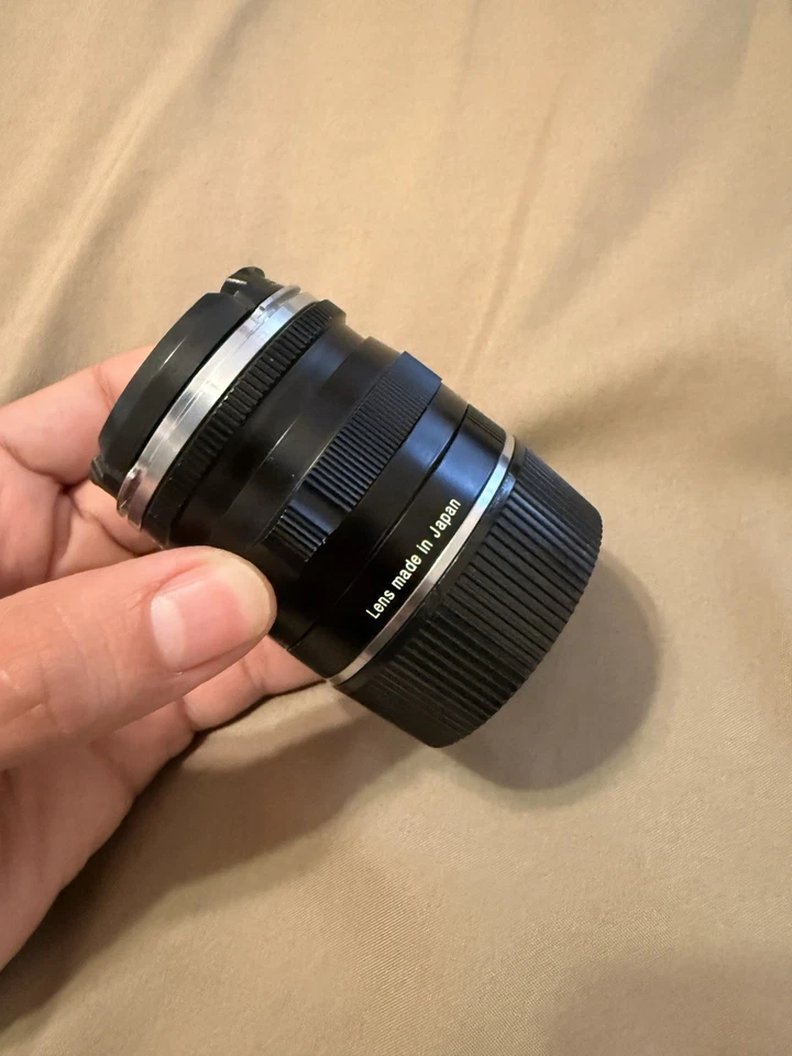 Carl Zeiss Biogon T* 35mm F2 ZM Black Lens for Leica M - Image 3 of 4
