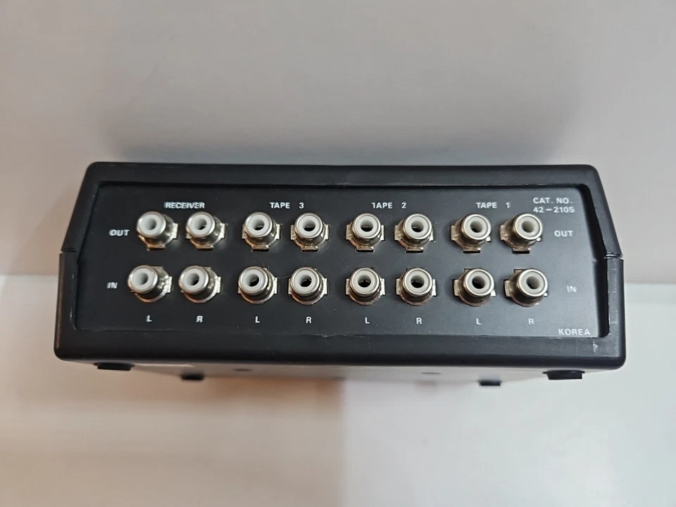 Vintage REALISTIC 42-2105 3 Deck Tape Control Center Media Switch  - Image 3 of 3