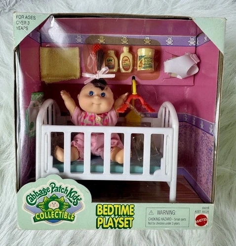 VTG 1996 CABBAGE PATCH KIDS MINI DOLL COLLECTIBLE Crib Playset (Kristin Holly)