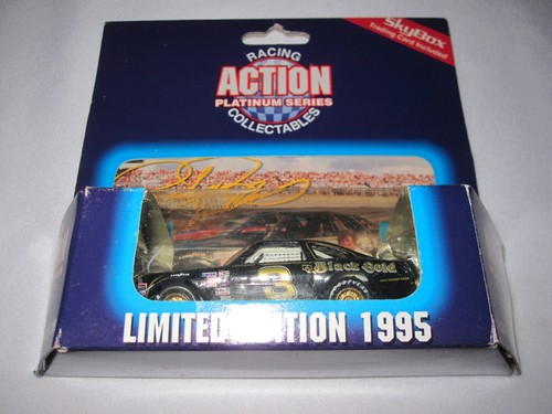 Richard Childress #3 Black & Gold NASCAR 1:64 - Picture 2 of 4
