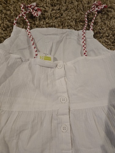 Girls 14 White Dress Crazy 8. - Picture 7 of 7