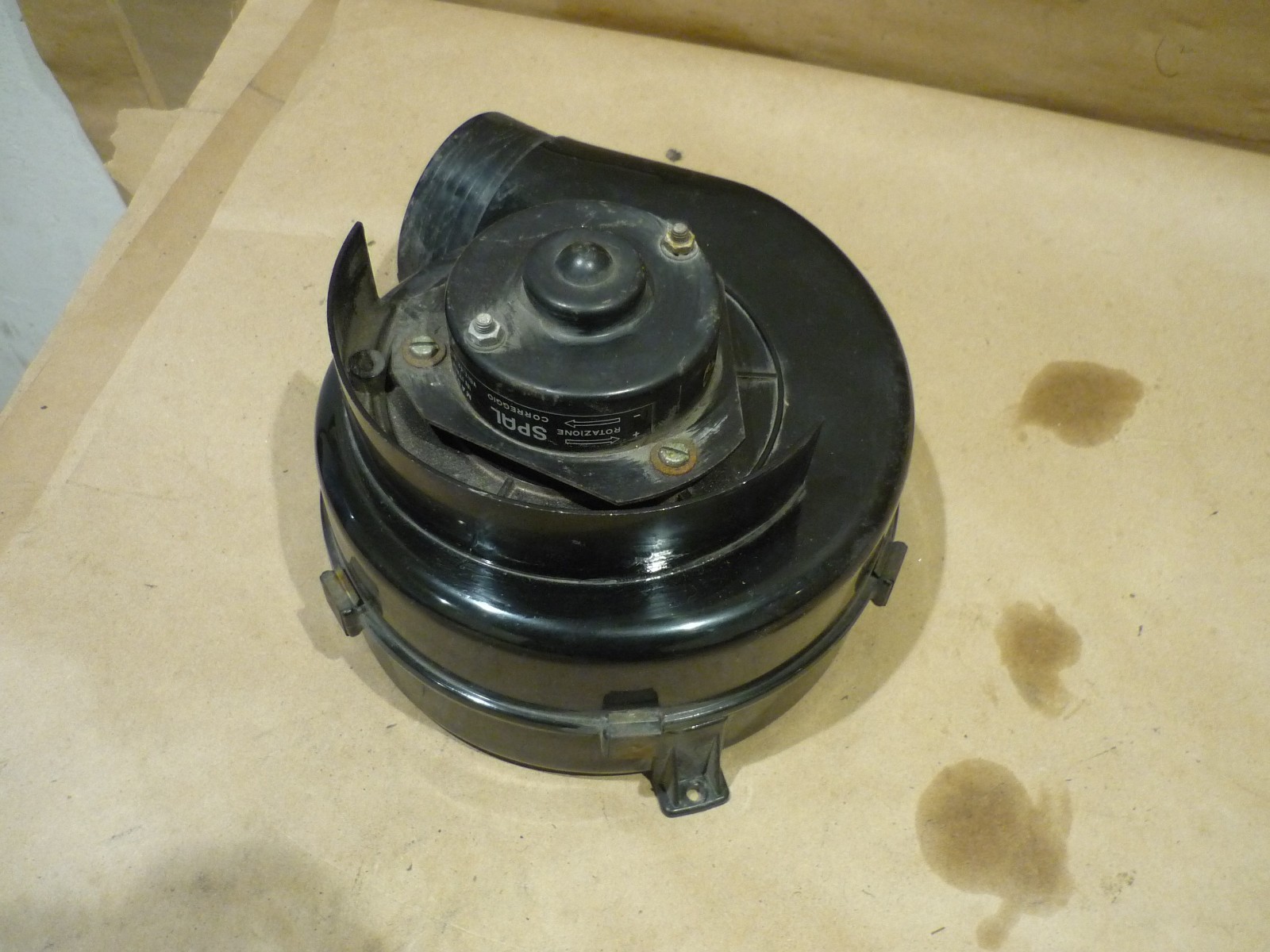 Ferrari 308 - LH Heater Blower- Spal - P/N 60091709