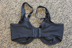New Wacoal High Standards Underwire Bra - Size 34DD - Black - # 855352