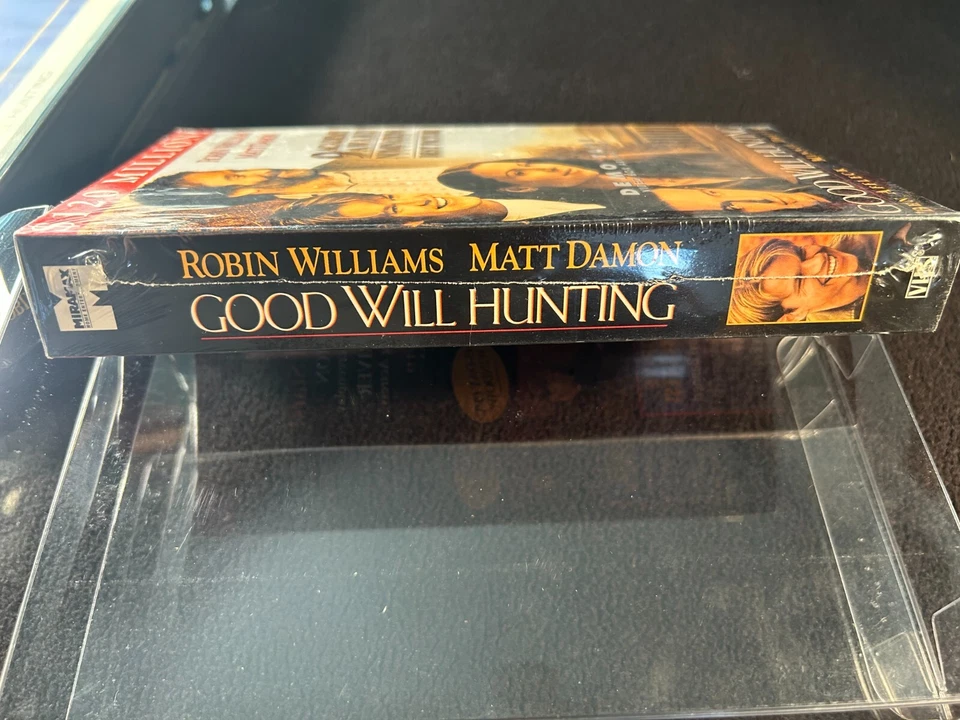 Good Will Hunting Demo VHS Sealed Promo + Blockbuster Clamshell Rental Video - Image 4 of 4