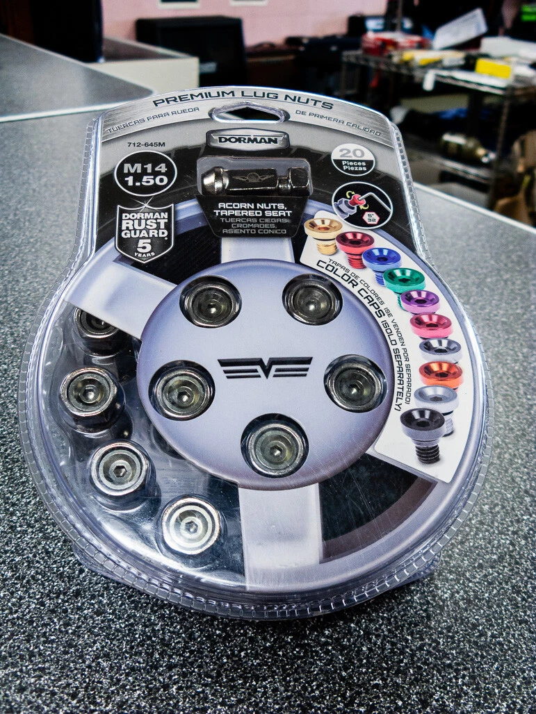 Dorman lug nuts online