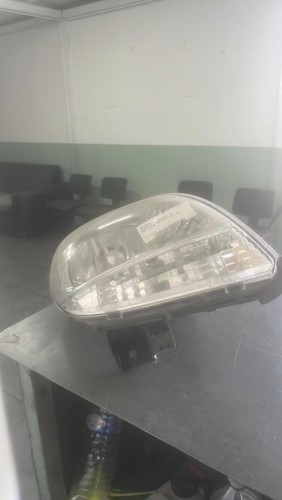 Phare Avant Droit H4 Pour Renault Kangoo 1 Phase 1 (1997-2003) - Référence OEM 7701044038
