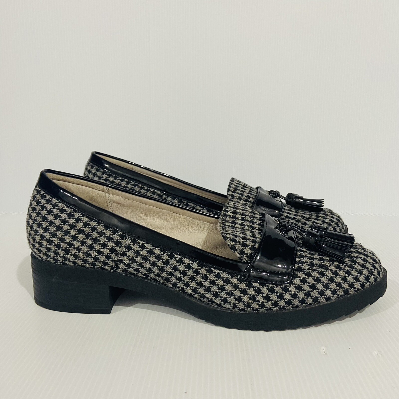 Next Gen Forever Comfort Black White Suede Checkered Shoes US 7