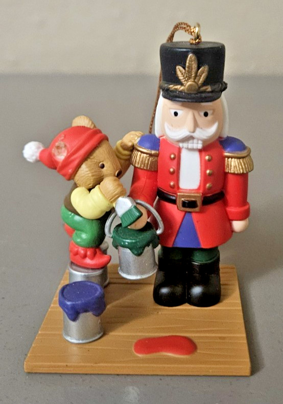 Vintage 1998 Westmar Ind Mouse Painting Nutcracker Toy Soldier Ornament Figurine