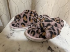 Women's Pink Leopard Faux Fur Slide Slippers with Fur Trim Cushioned Sole