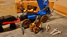 LEGO Castle: Wolfpack Renegades (6038) 100% complete with box and instructions