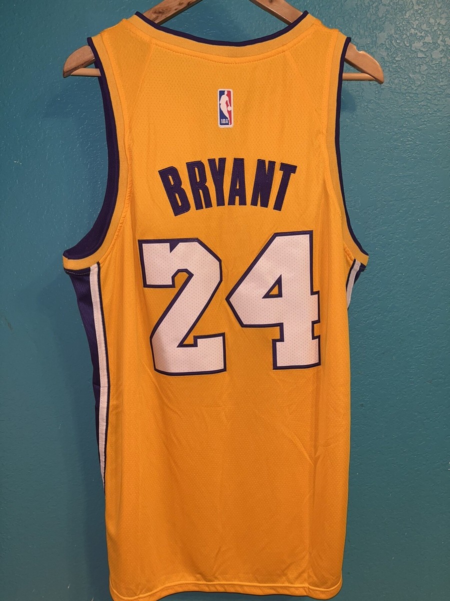ウェア Kobe Bryant Jersey by NIKE Kobe Bryant Swingman Nike Jersey Black Mamba Retirement Size