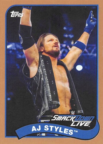 2018 Topps Heritage WWE Bronze Parallel Singles - You Choose - Foto 1 di 73