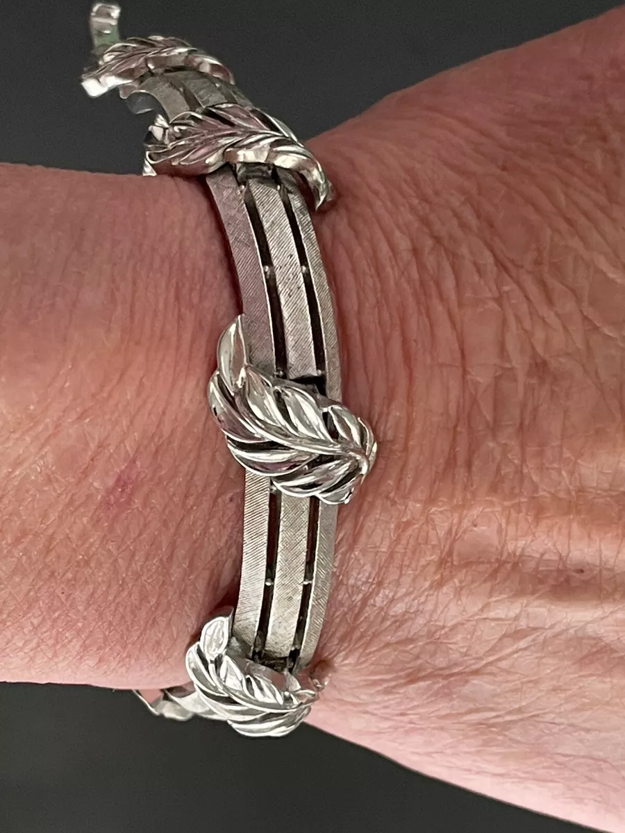 1960s Trifari leaf bracelet