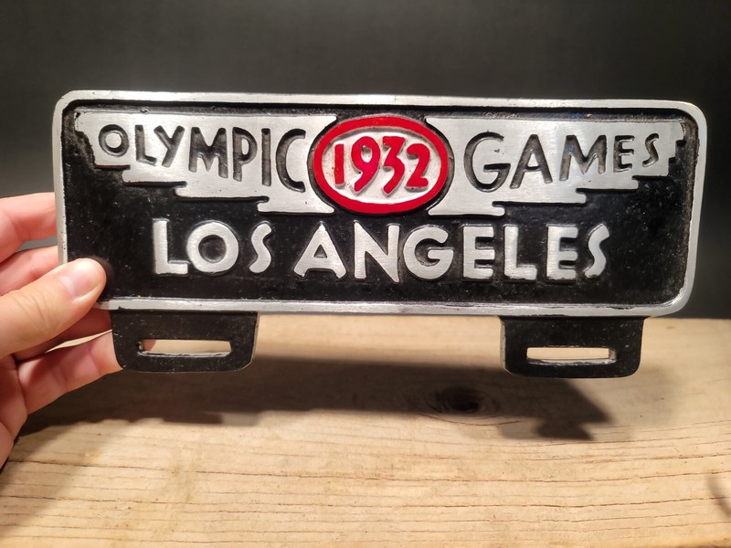 Antique Vintage Style Aluminum Olympic Games 1932 License Plate Fob Topper