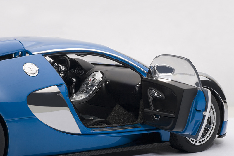 Bugatti Veyron Production Cars 1/18 Auto Art 0034/1200 /! Lire