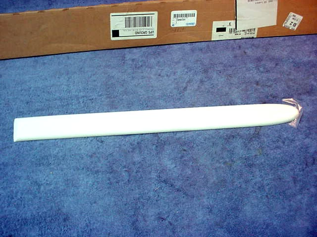 Moldura de puerta Trailblazer Jimmy Blazer 99-2005 blanco tira trasera GM 15090384 X1 Foto 3 de 4