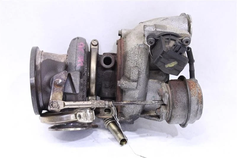 TURBO 550i 550i GT 650i 750 HYBRID 750i 750il Active 7 X5 X6 08-14 1100101 Foto 3 de 4