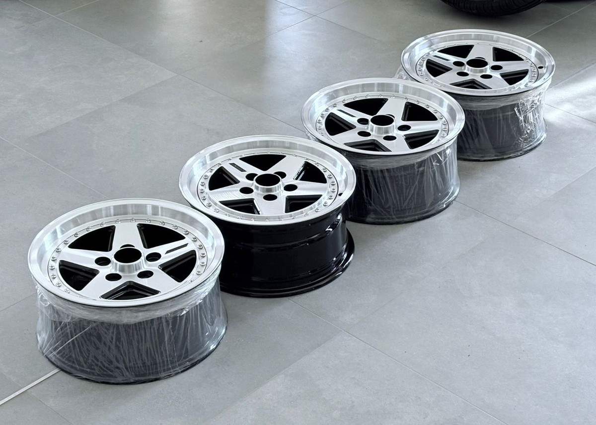 Zender Rims R15' - 8.487 - 7Jx15h2 Perfect Condition ET34, 5x112