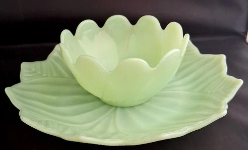 Vintage Fire King Jade Jadeite Green Glass Lotus Leaf & Blossum Plate & Bowl Set