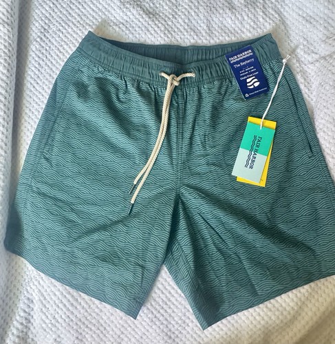 Fair Harbor The Bayberry Men’s Wave Swim Shorts Green Drawstring Pockets