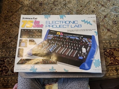 Radio Shack Electronic Project Lab 75 In One Vintage With Manual Untested W/Box