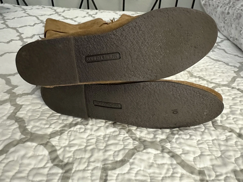 Minnetonka Women's Size 9 Brown Suede Fringe Boot Knee High Side Zip - Image 3 of 4