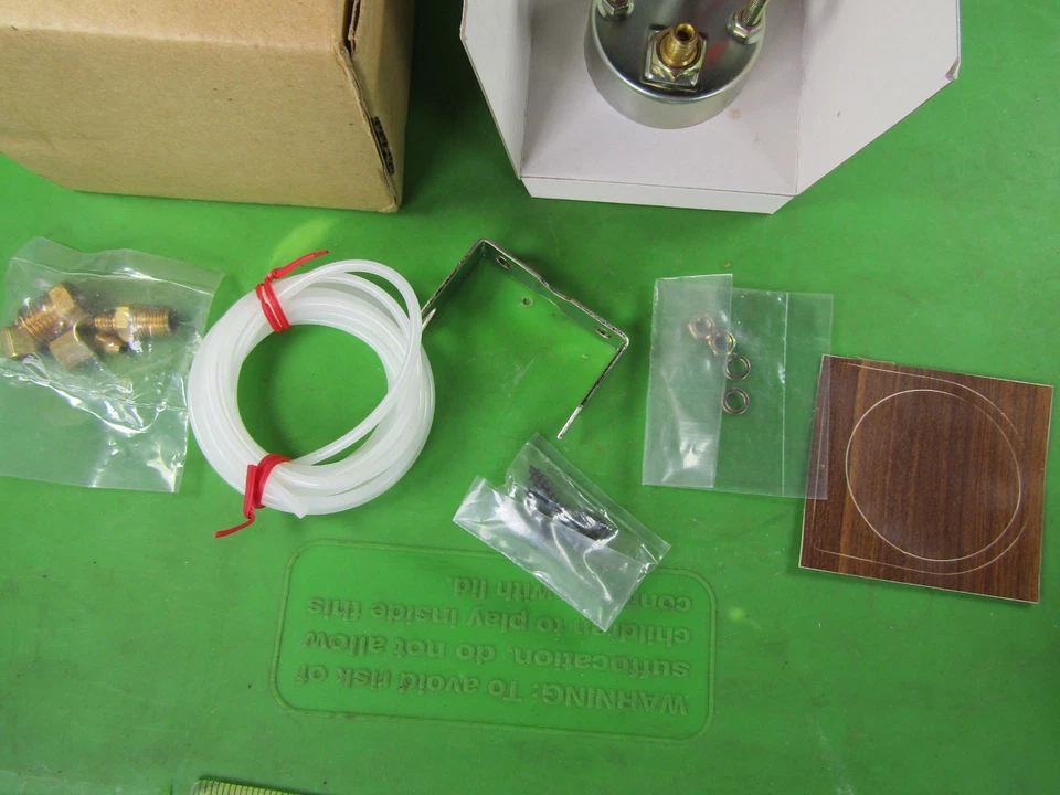 Manómetro de presión de aceite universal de 2" Jeep CJ3B CJ5 CJ6 FC-150🔥NUEVO EN CAJA🔥G-1301 Foto 3 de 4