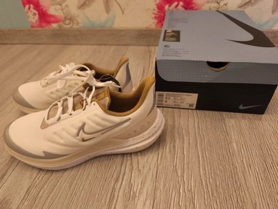 Nike Air Winflo 9 Shield Sneaker / Turnschuhe Gr. 41 - Neu