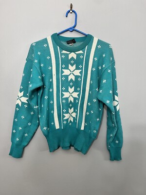 Vintage 1970-1980’s Women’s Wool Blend Ski Sweater, Size Medium